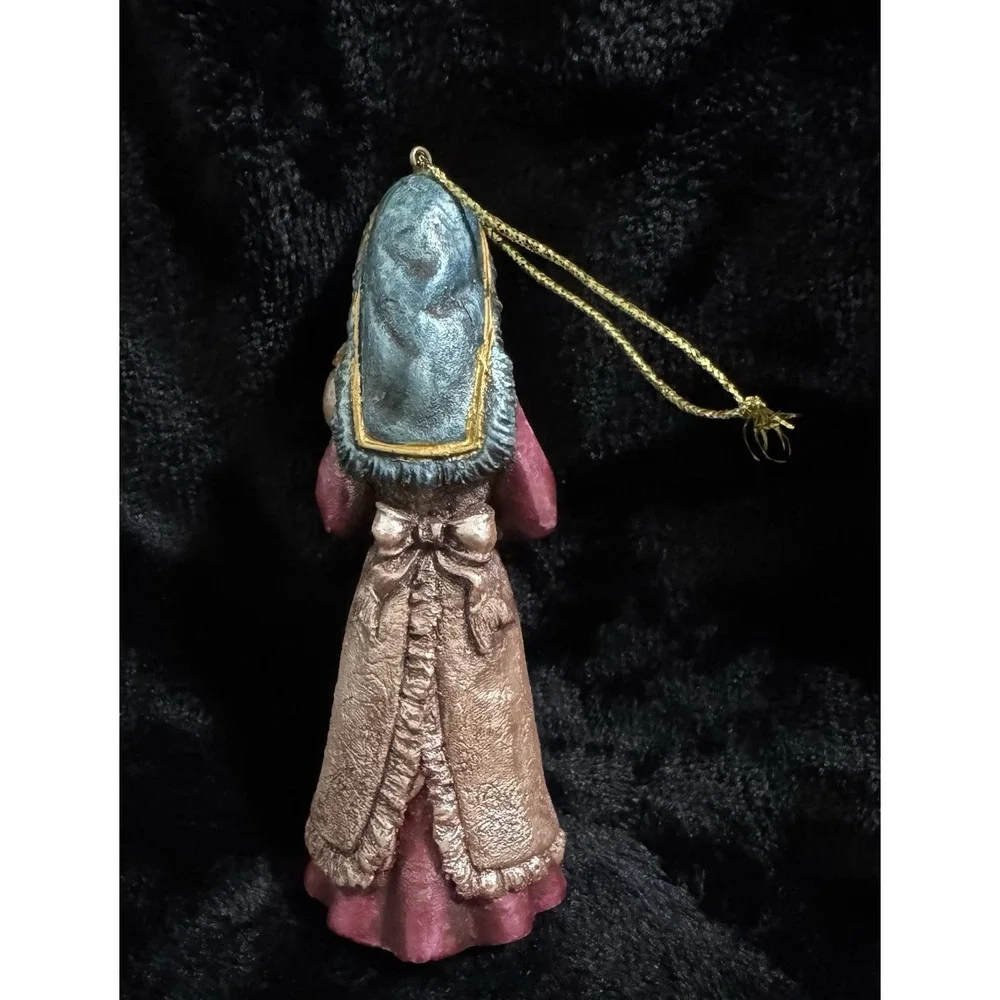 Mother Mary‎ And Baby Jesus Christmas Ornament Vintage 2007